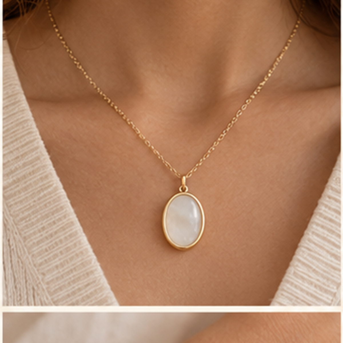 Oval Pendant Necklace in use